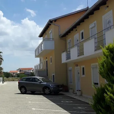 Appartamento In Near Sandy Beaches, Cleaning Included *